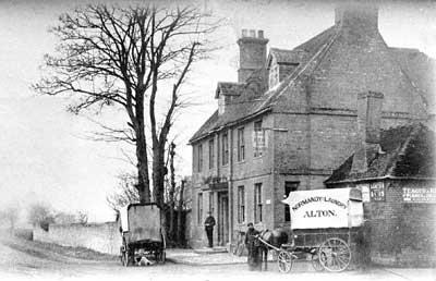 Hen & Chickens around 1900