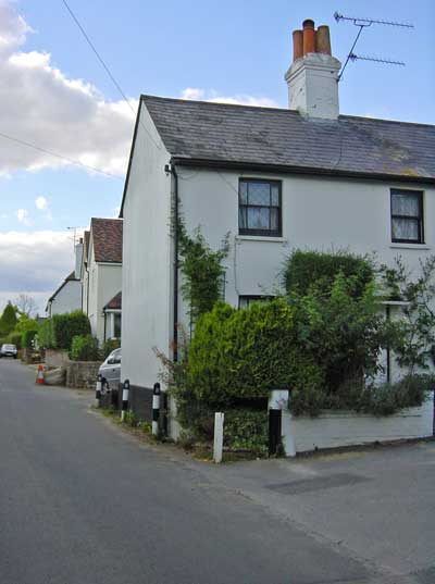 Lower Froyle shop area 2003